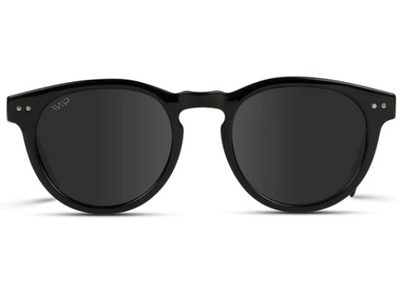 Tate Sunglasses in Black Frame / Smoke Lens