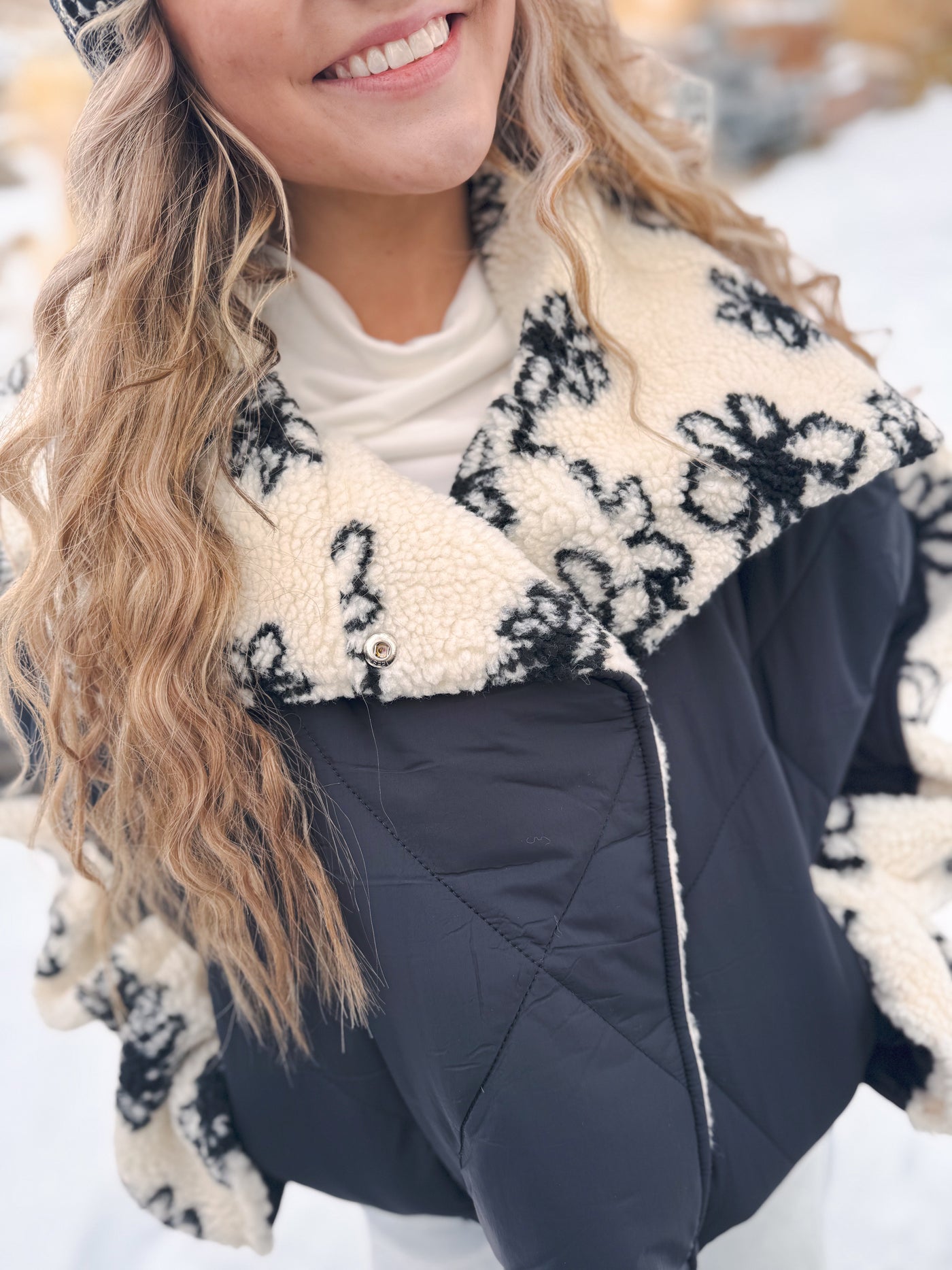 Floral Print Quilted Shearling Jacket - Cream / Black