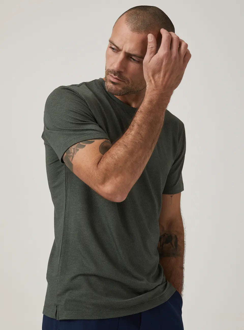 Core Textured Tee in Olive