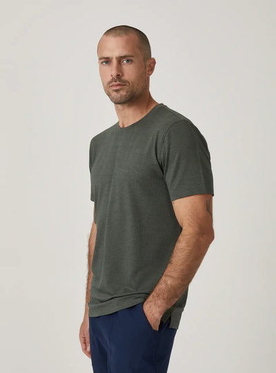 Core Textured Tee in Olive