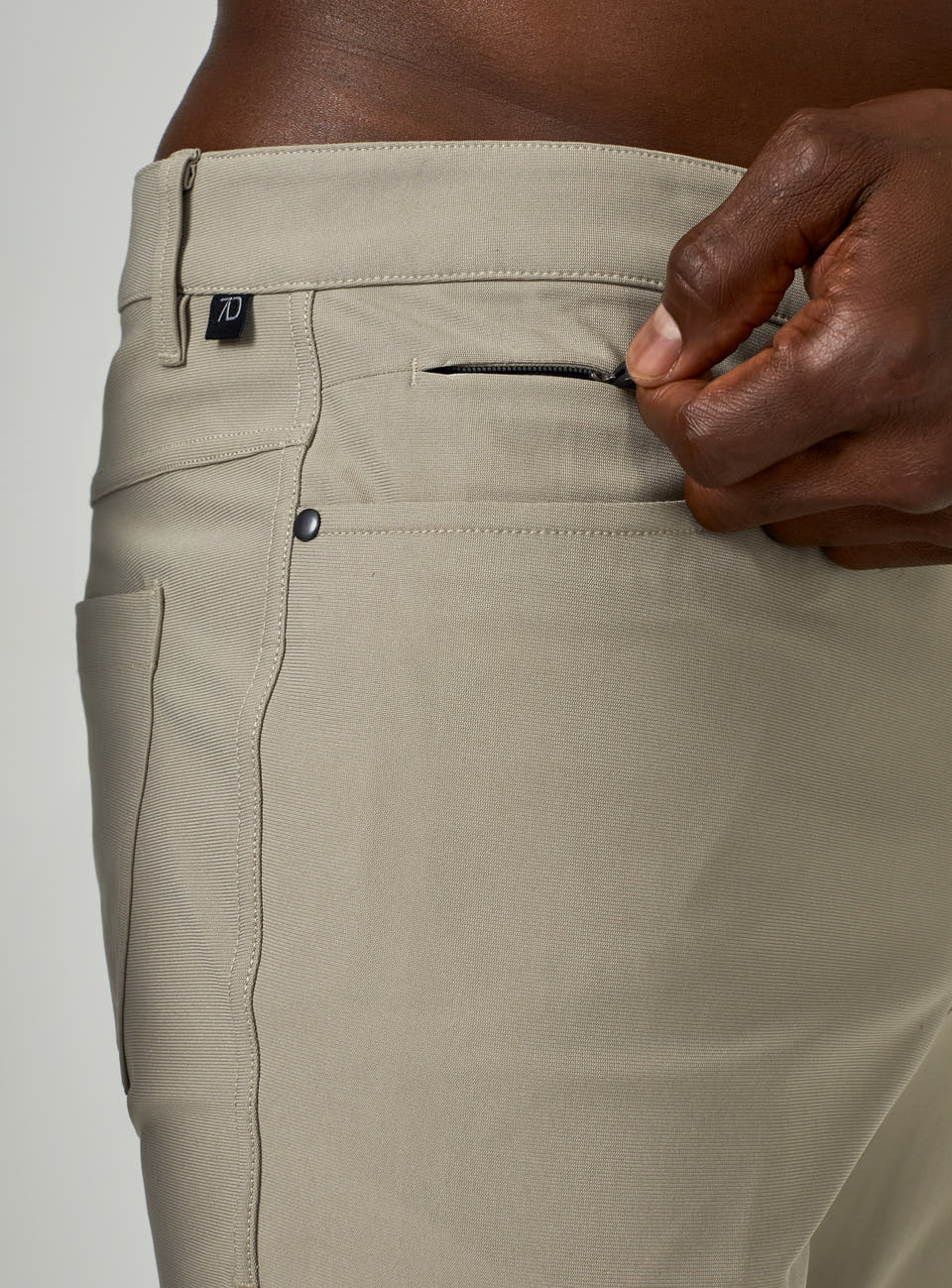 Infinity 7-Pocket Pant in Taupe