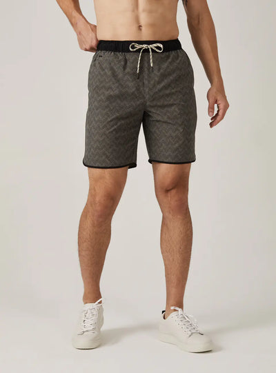 Printed Core Active 8" Short in Khaki