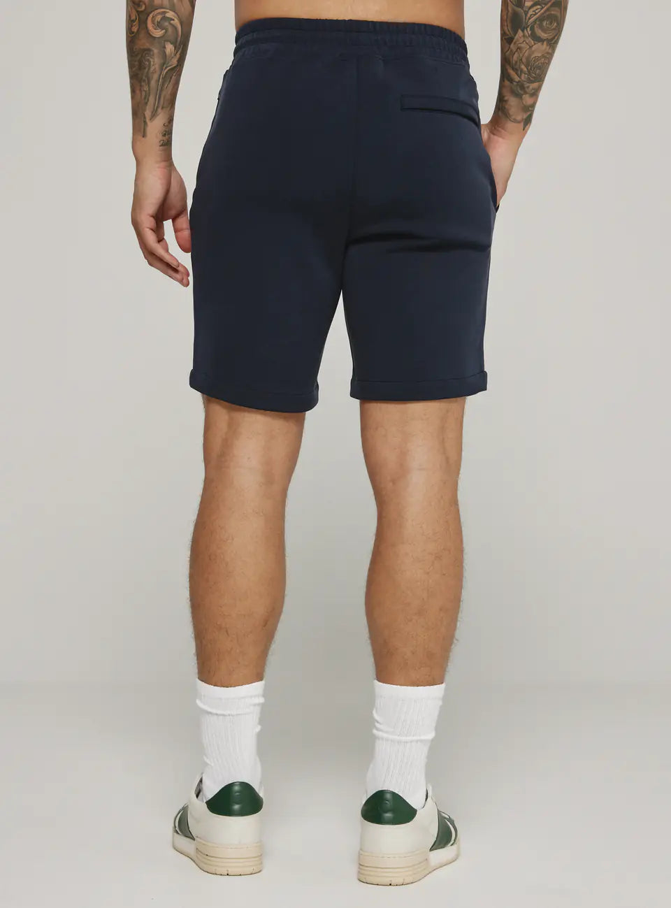 REV 8" Short in Navy