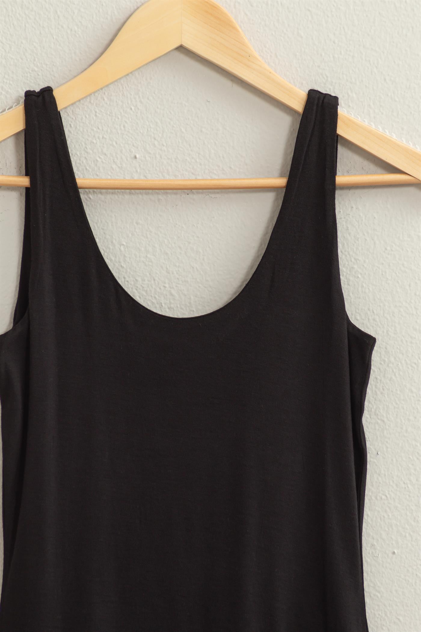 Relax Your Mind Scoop Neck Tank in Black