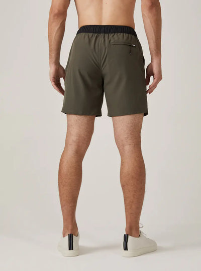 Solid Core Active 7" Short in Olive