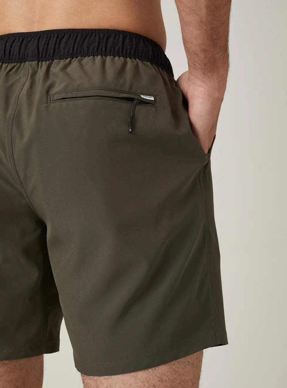 Solid Core Active 7" Short in Olive