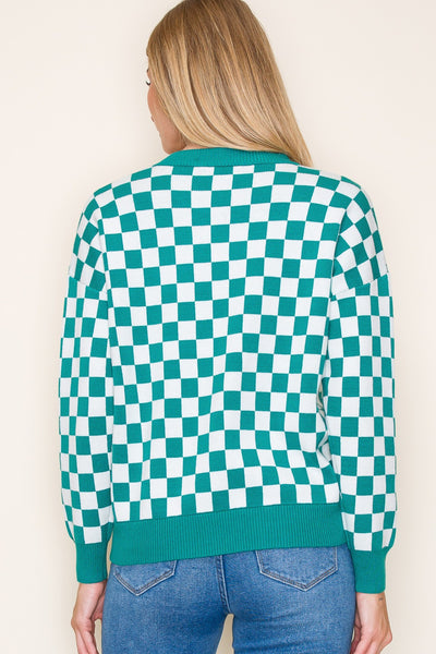 Finish Line Checkered Sweater in Kelly Green