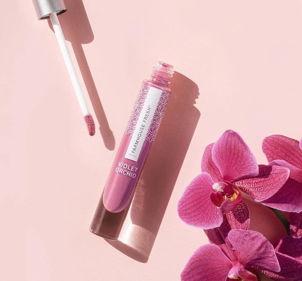 Vitamin Glaze Oil-Infused Lip Gloss in Violet Orchid