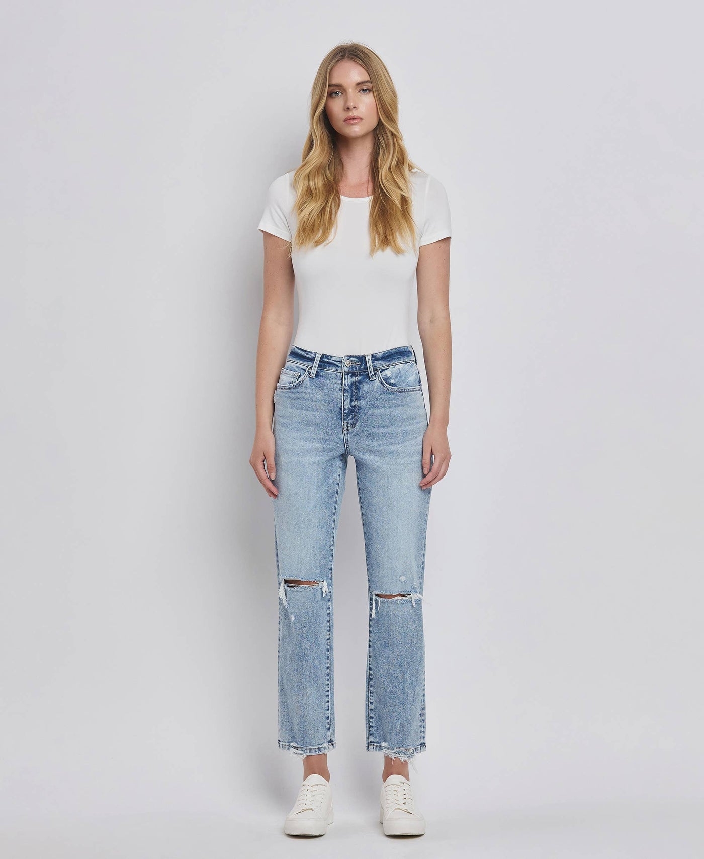 Vivid Hight Rise Distressed Jeans