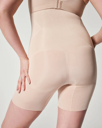 OnCore High-Waisted Mid-Thigh Short, soft Nude