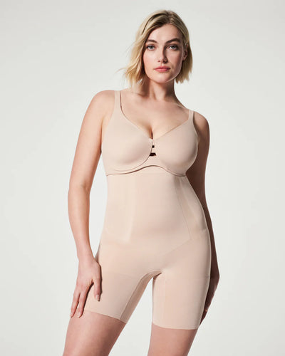 OnCore High-Waisted Mid-Thigh Short, soft Nude